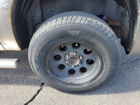 Used 2007 Chevrolet Avalanche LT AWD/4WD image 27