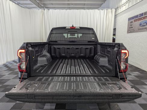 New 2026 Ford Ranger Lariat w/ Black Appearance Package AWD/4WD image 11