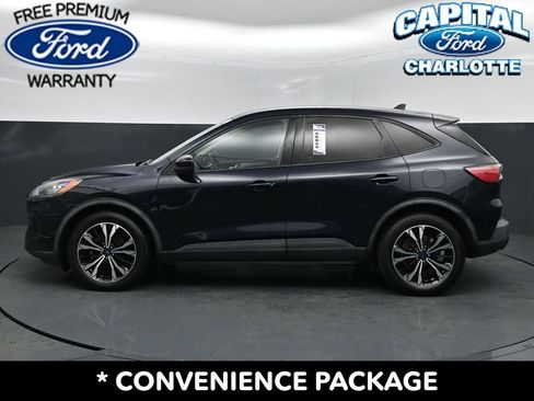 Used 2021 Ford Escape SE w/ SE Sport Appearance Package FWD image 5