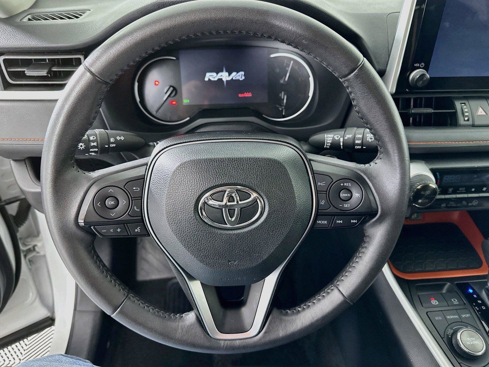 Used 2024 Toyota RAV4 Adventure AWD/4WD image 17