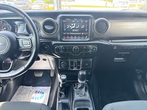 Used 2021 Jeep Wrangler Unlimited Sport w/ Sun And Sound Package AWD/4WD image 21