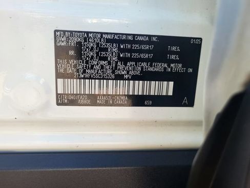 Used 2025 Toyota RAV4 XLE FWD image 28