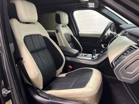 Used 2022 Land Rover Range Rover Sport HST AWD/4WD image 33