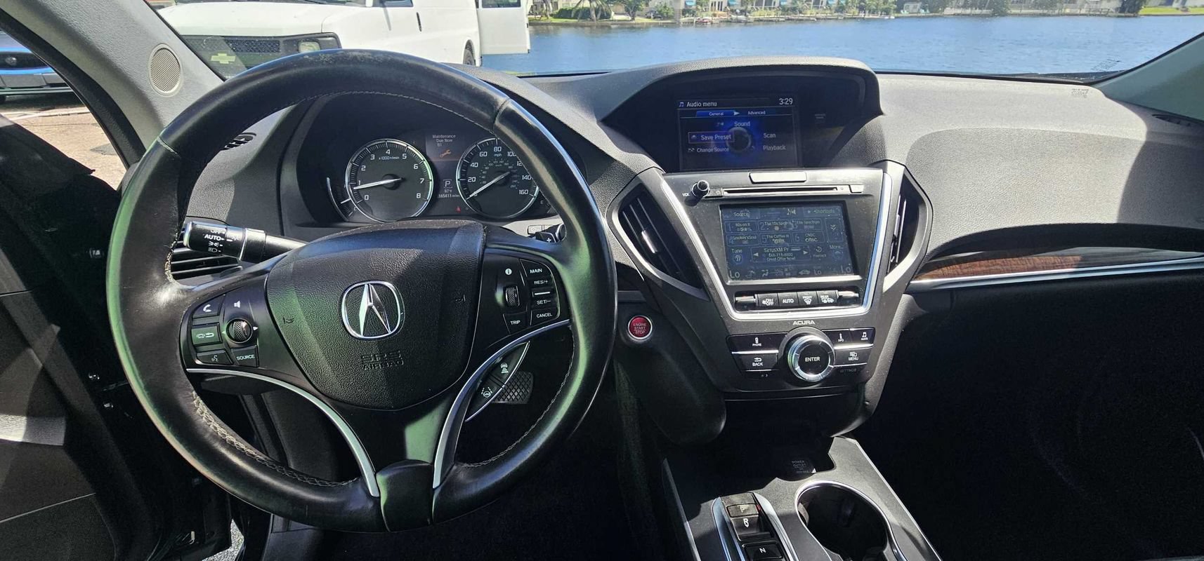 Used 2017 Acura MDX FWD image 13