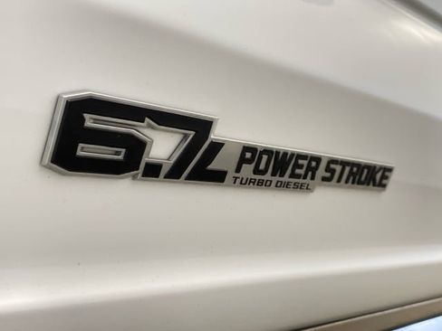 Used 2025 Ford F450 Lariat w/ Lariat Ultimate Package image 14