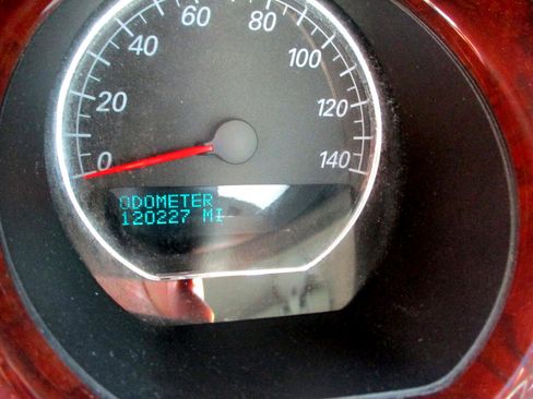 Used 2006 Buick Lucerne CX w/ Entertainment Package image 13