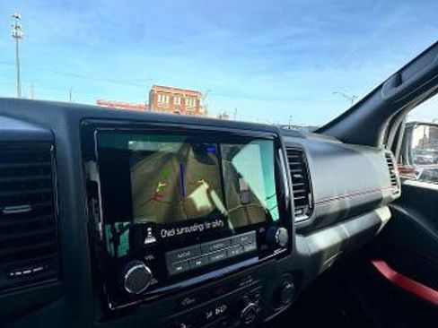 Certified 2024 Nissan Frontier PRO-4X w/ Pro Premium Package image 16