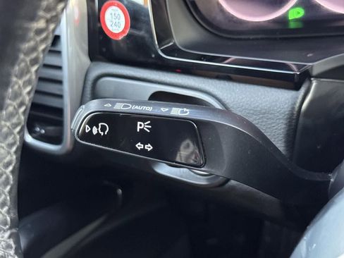 Used 2023 Porsche Cayenne image 26