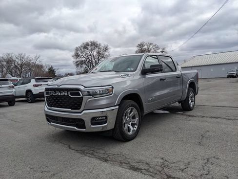 Used 2025 RAM 1500 Big Horn AWD/4WD image 39