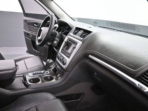 Used 2016 GMC Acadia SLT w/ Open Road Package FWD image 28
