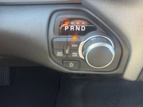 New 2026 RAM 1500 Express image 15