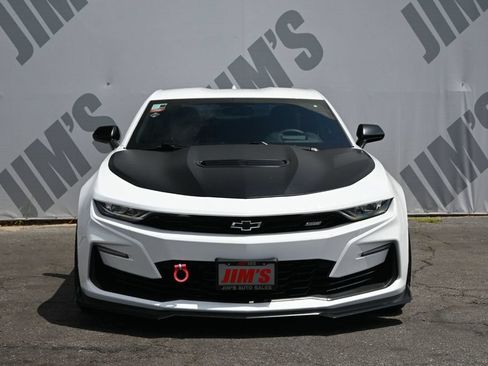 Used 2020 Chevrolet Camaro SS RWD image 2