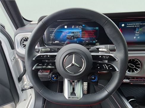 Used 2025 Mercedes-Benz G 63 AMG 4MATIC image 25