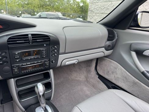 Used 2003 Porsche Boxster RWD image 27