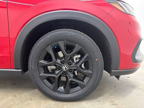 Certified 2024 Honda HR-V Sport image 12