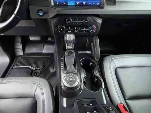 Used 2024 Ford Bronco Big Bend image 14