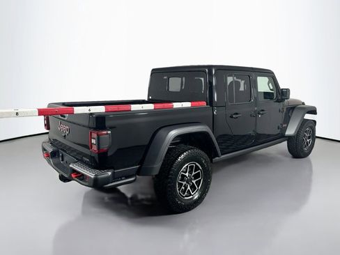 New 2025 Jeep Gladiator Rubicon w/ Convenience Group image 7