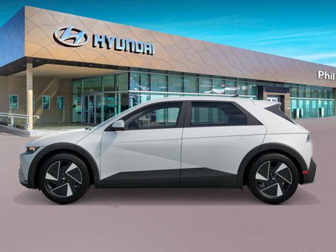 New 2026 Hyundai Ioniq 5 SEL AWD/4WD image 3