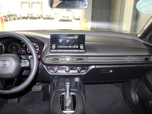 Used 2023 Honda HR-V Sport image 13