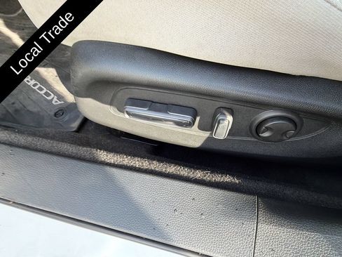 Used 2024 Honda Accord EX image 32