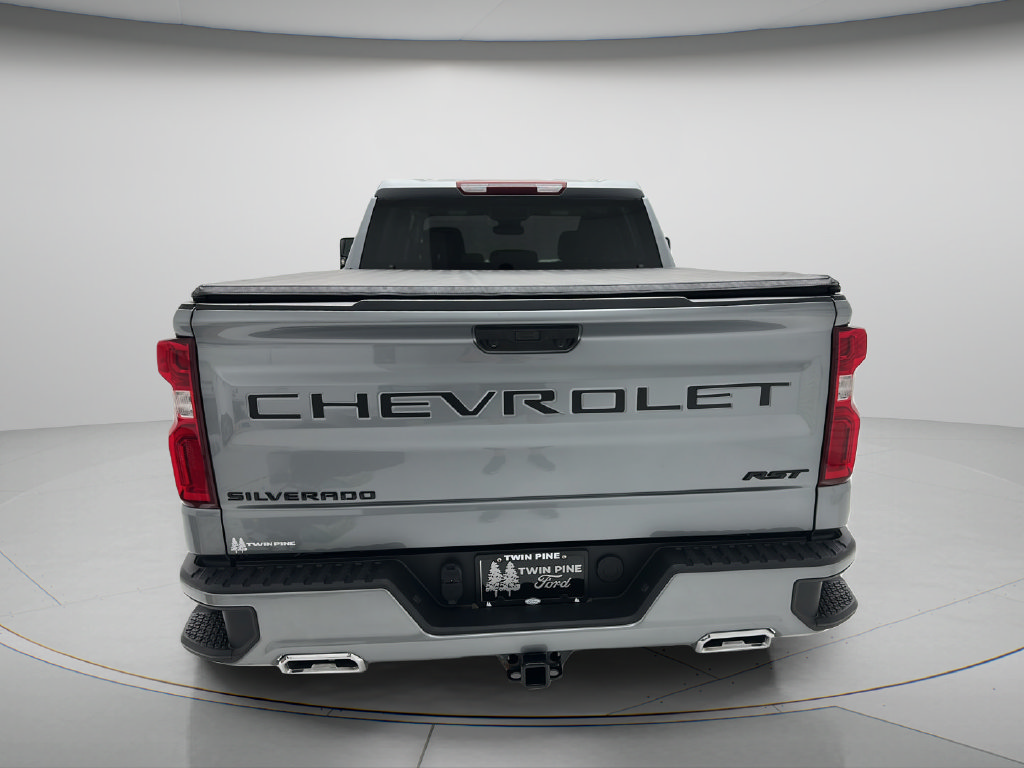 Used 2024 Chevrolet Silverado 1500 RST w/ Z71 Off-Road Package AWD/4WD image 6