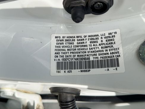 Used 2019 Honda Civic EX-L image 21