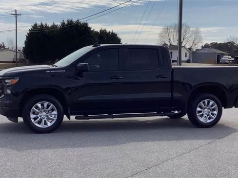 Certified 2025 Chevrolet Silverado 1500 Custom image 6