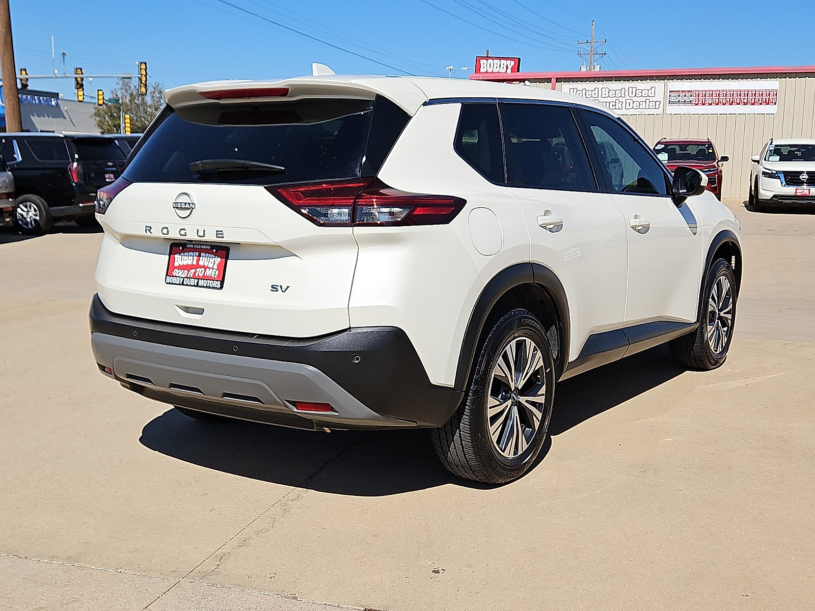 Used 2023 Nissan Rogue SV FWD image 3