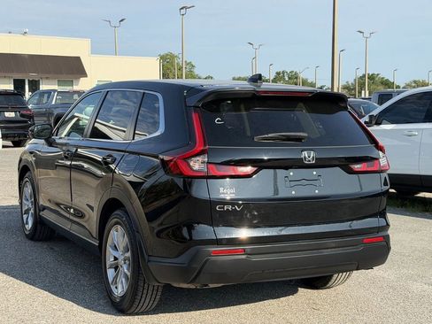 Used 2023 Honda CR-V EX image 7