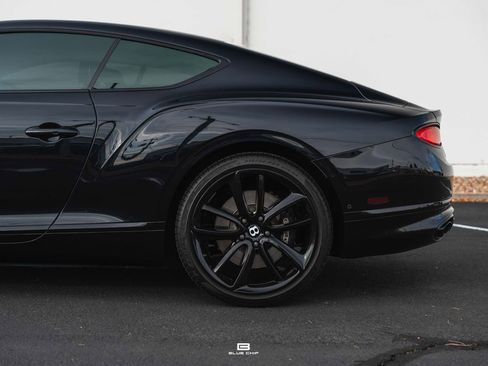 Used 2022 Bentley Continental GT image 4