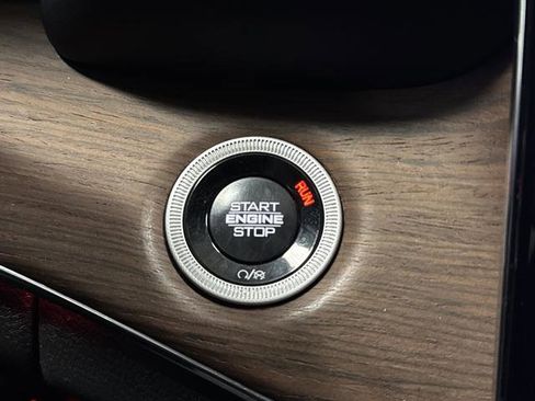 Used 2024 Jeep Grand Cherokee L Summit image 24