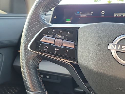 Certified 2023 Nissan Ariya FWD image 14