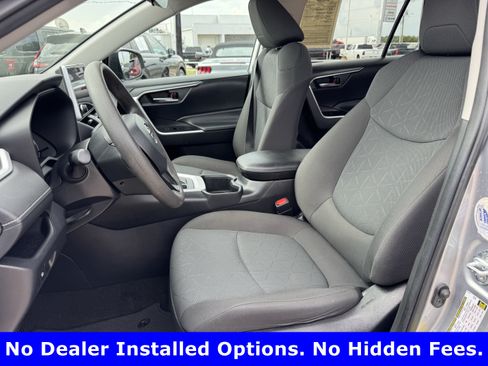 Used 2023 Toyota RAV4 XLE FWD image 23