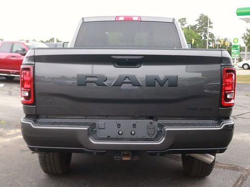 Used 2025 RAM 2500 Big Horn AWD/4WD image 6