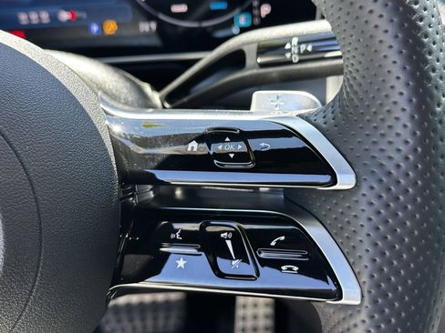 Certified 2025 Mercedes-Benz GLC 300 image 29