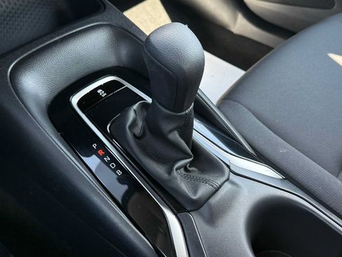 Used 2024 Toyota Corolla LE FWD image 25