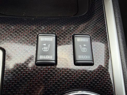 Used 2019 Nissan Pathfinder SL AWD/4WD image 35