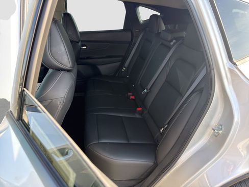 Used 2025 Nissan Murano SV FWD image 13