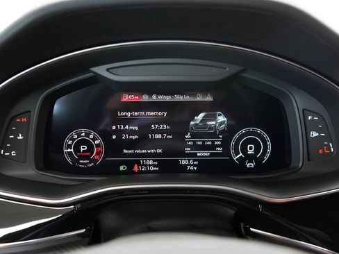 Used 2026 Audi RS Q8 performance AWD/4WD image 91