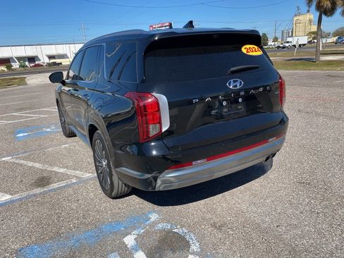 Used 2024 Hyundai Palisade Calligraphy image 5