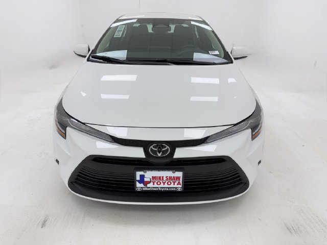 New 2027 Toyota Corolla LE FWD image 3