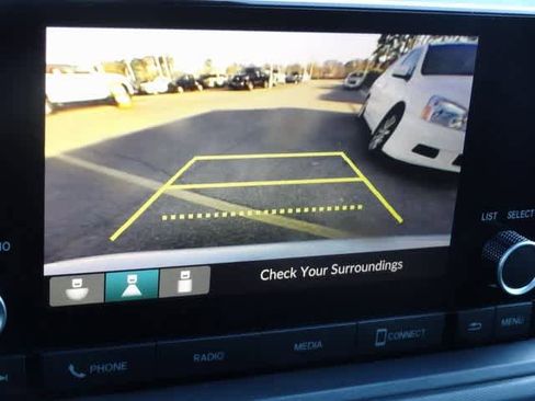 Used 2023 Honda Accord EX image 22