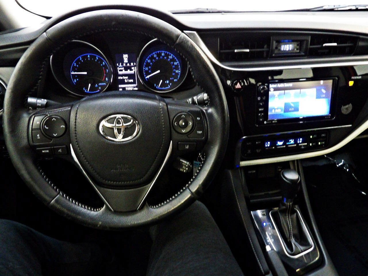 Used 2017 Toyota Corolla iM w/ All-Weather Mat Package FWD image 17