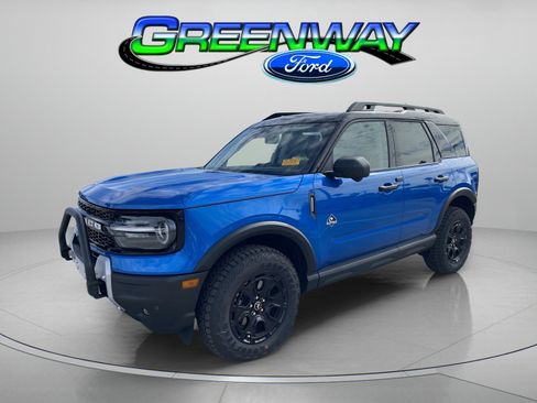 New 2025 Ford Bronco Sport Outer Banks w/ Sasquatch Outer Banks Package AWD/4WD image 1