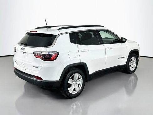 Used 2022 Jeep Compass Latitude w/ Convenience Group FWD image 7