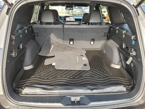 New 2026 Subaru Outback Limited AWD/4WD image 18