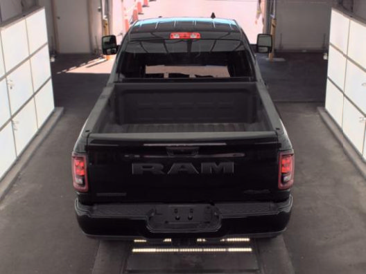 Used 2026 RAM 2500 Big Horn AWD/4WD image 6
