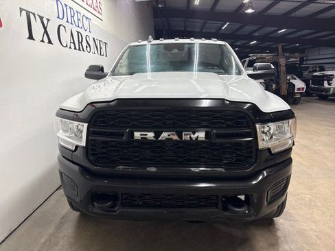 Used 2022 RAM 5500 Tradesman w/ Safety Group AWD/4WD image 12