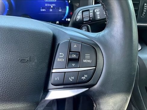 Used 2020 Ford Explorer Platinum w/ Premium Technology Package AWD/4WD image 12