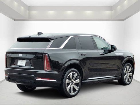 New 2025 Cadillac Escalade IQ Luxury 2 image 4